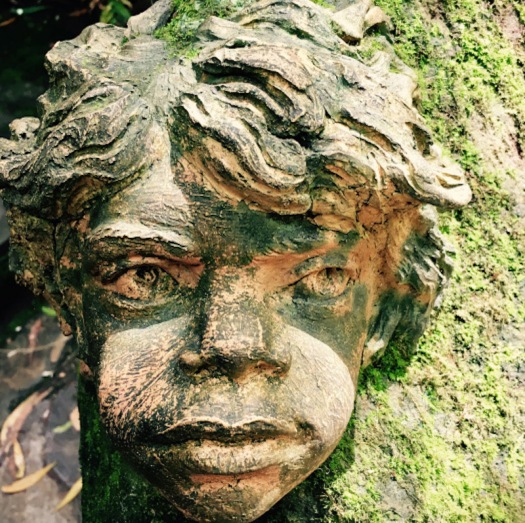 Tree face scultpure - William Ricketts Sanctuary